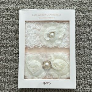 Never Worn Lace garter set